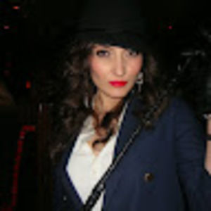 Meet your Posher, Mina